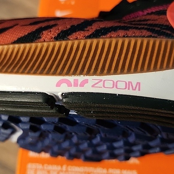 NIB Nike Women's Zoom Pegasus 38 Burnt Sunrise/Habanero Red Size 9.5 - Picture 3 of 9